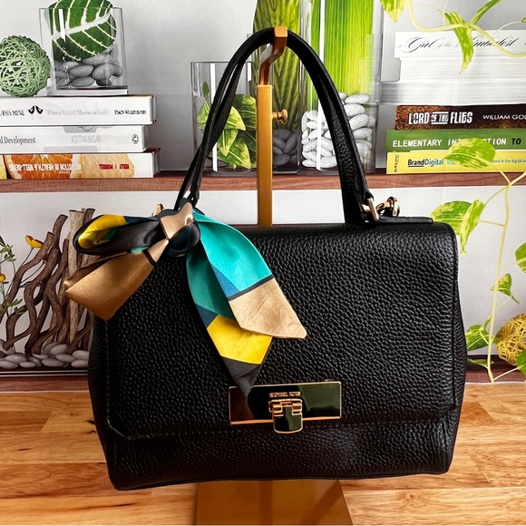 Michael Kors Handbags - Michael Kors Black Callie Pebbled Leather Top Handle Crossbody Satchel Purse